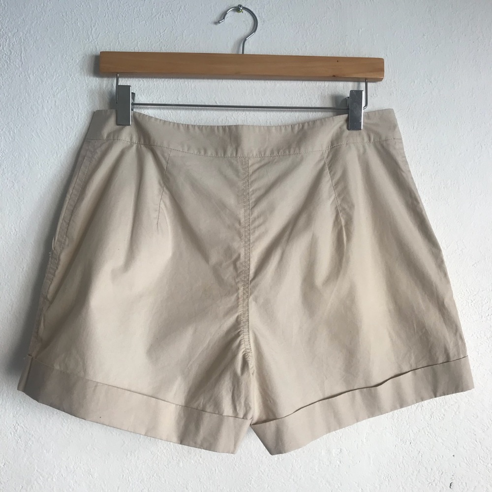 J Crew Shorts Khaki NWT size 10 - Picture 2 of 5